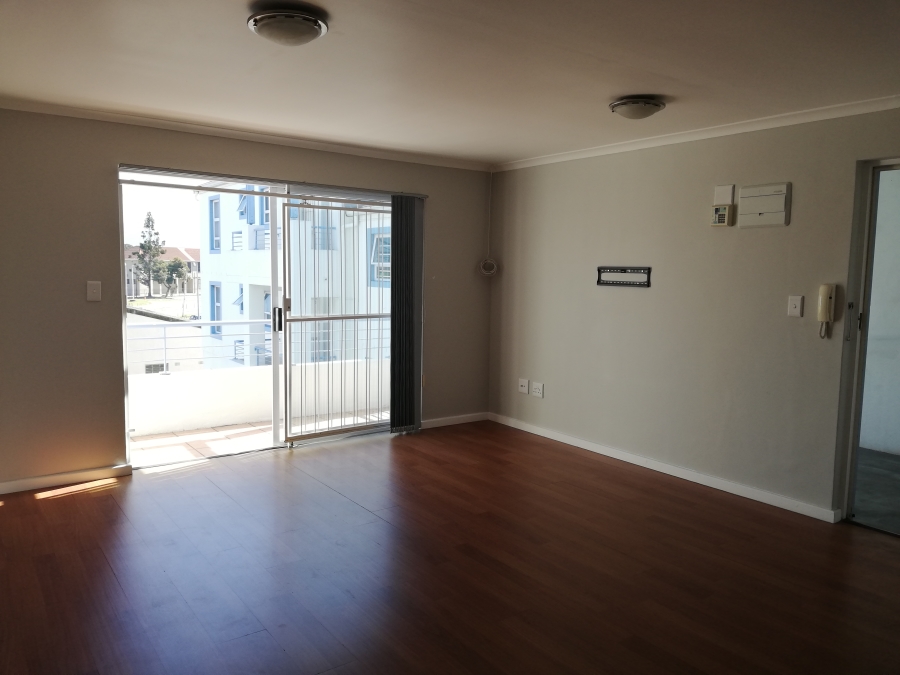 2 Bedroom Property for Sale in Lansdowne Western Cape